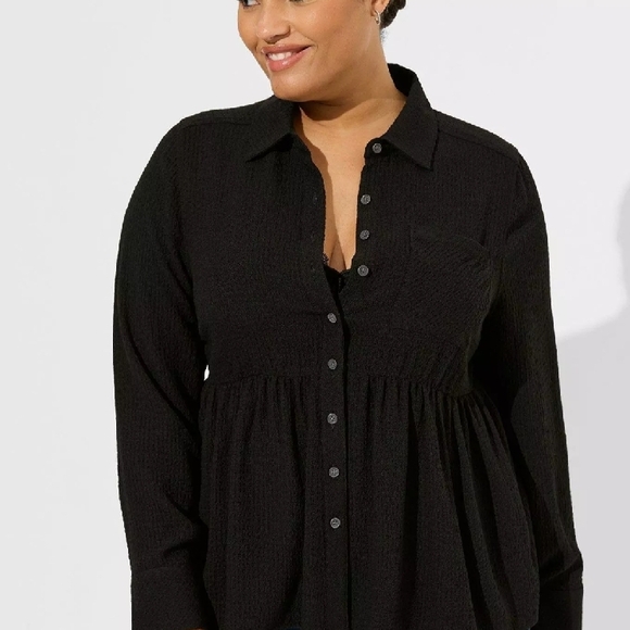 Tops - Torrid textured peplum long sleeve shirt 4